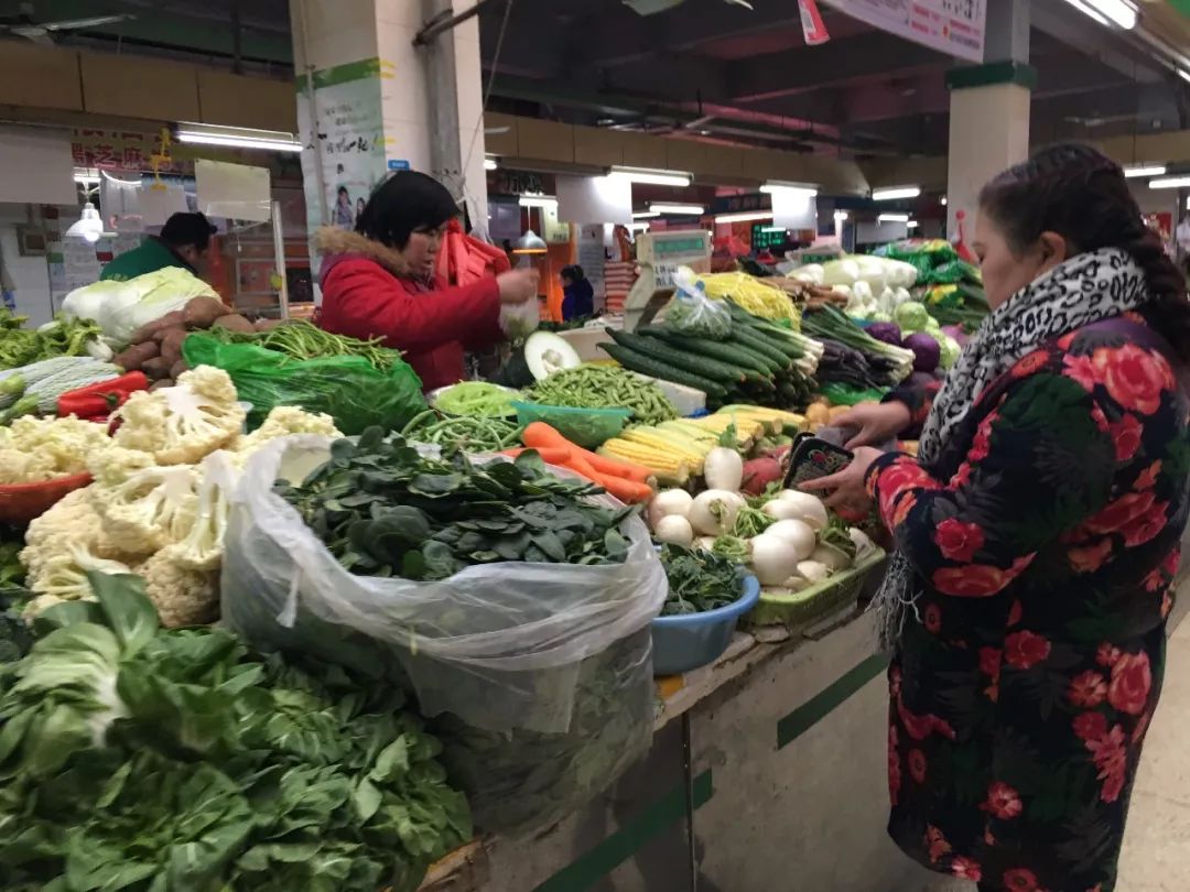 香铺营，一个与德基一街之隔的地方