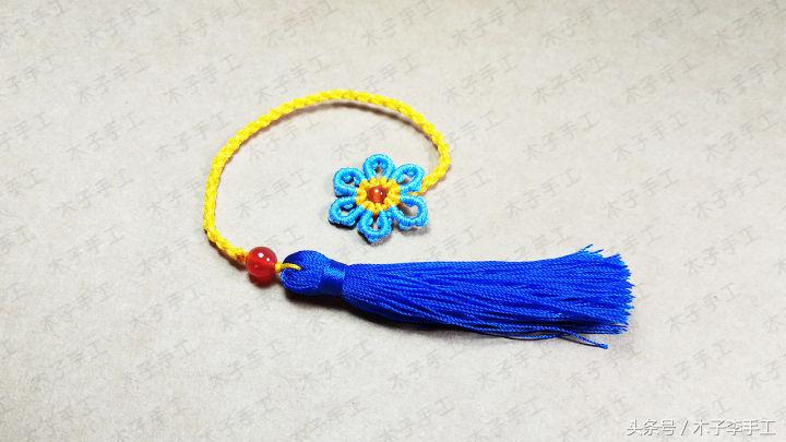 女生可爱小书签纸做的,怎么做小花书签