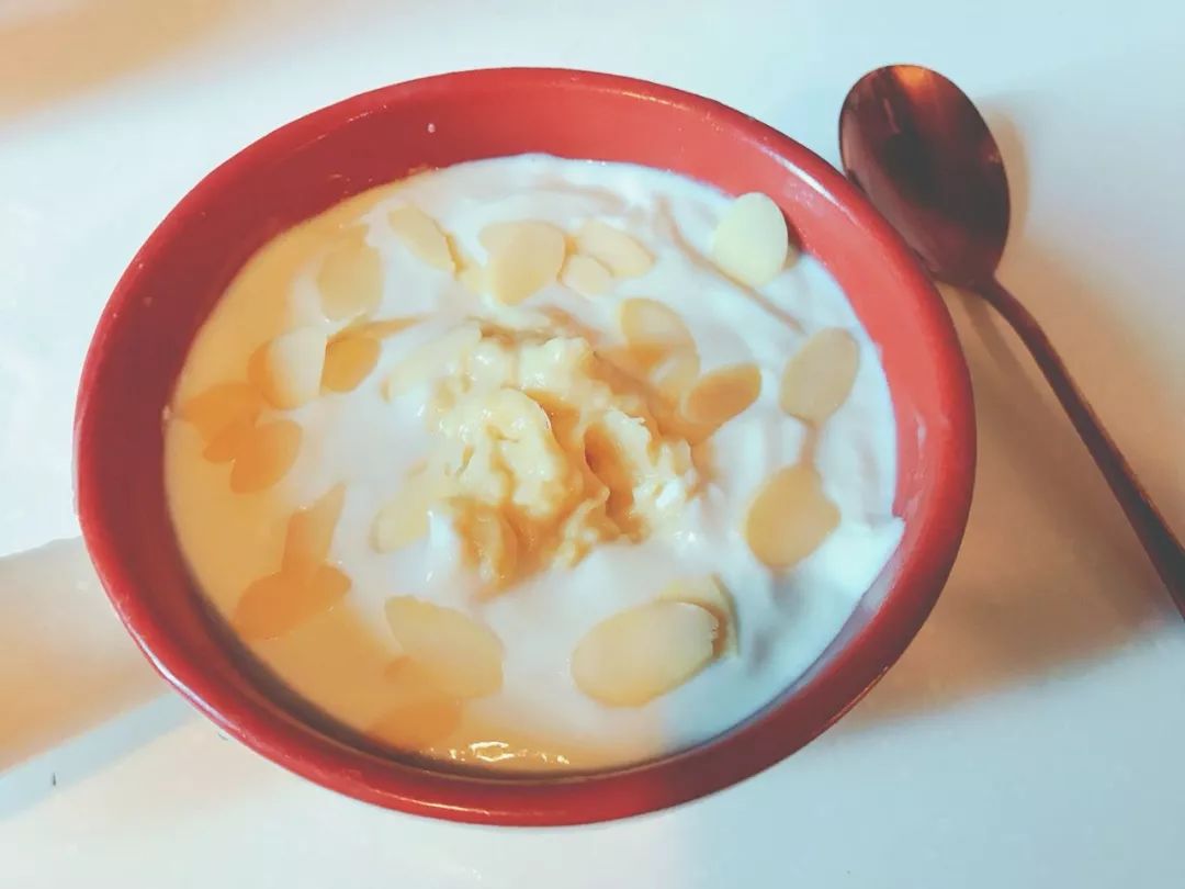 D155：留恋知识的酸奶~当榴莲遇到芝士酸奶，你将被打开新世界大门