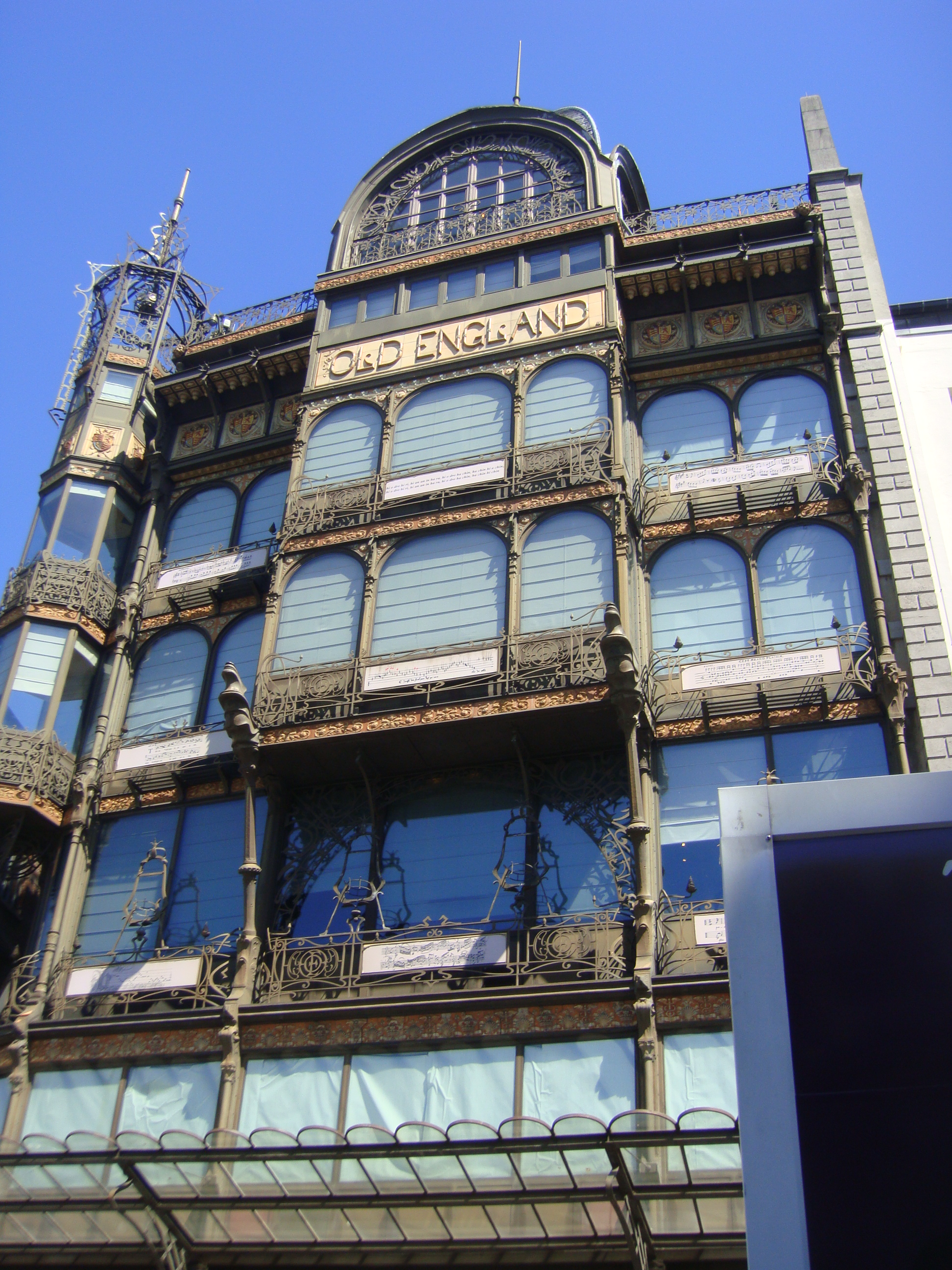 春天里走进比利时布鲁塞尔 (布鲁塞尔艺术山皇家广场)