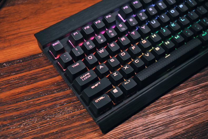 赛睿steelseriesarctisprowireless,赛睿耳机arctis系列