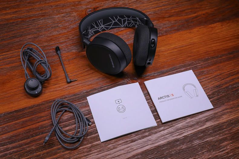 赛睿steelseriesarctisprowireless,赛睿耳机arctis系列