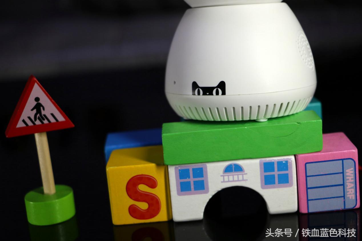 天猫ai智能,天猫ai智能电视摄像头