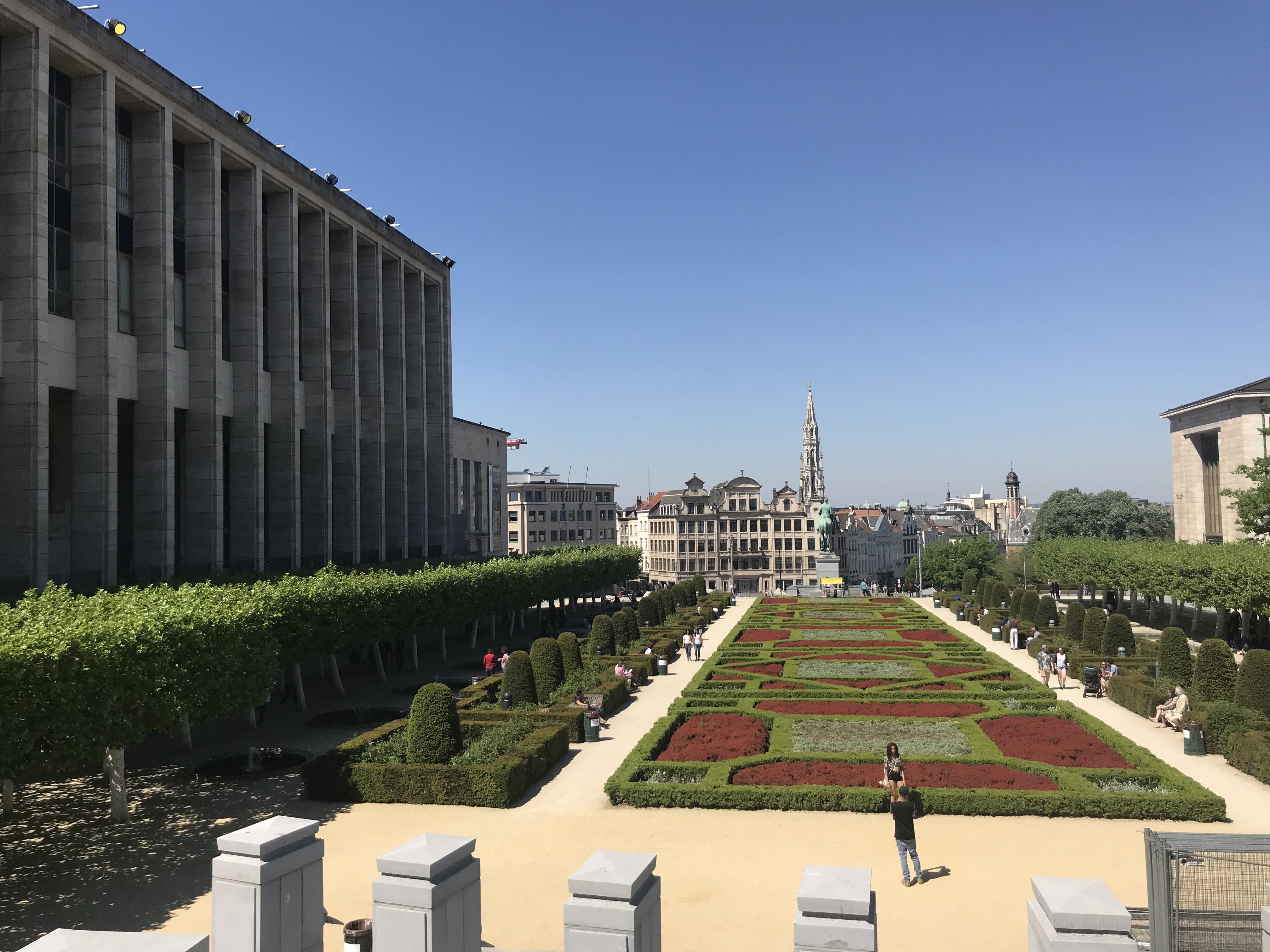 春天里走进比利时布鲁塞尔 (布鲁塞尔艺术山皇家广场)