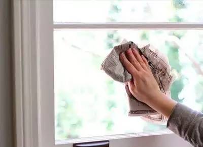 窗台玻璃清洁小妙招,擦玻璃窗台小妙招