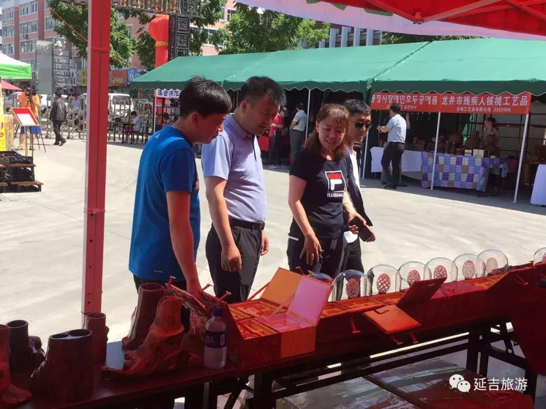 延吉市有卖根雕茶台,延吉市俄罗斯商品展