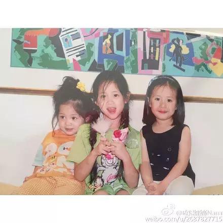 欧阳娜娜童年私照曝光,简直水蜜桃精转世,全身名牌这鞋太讲究了