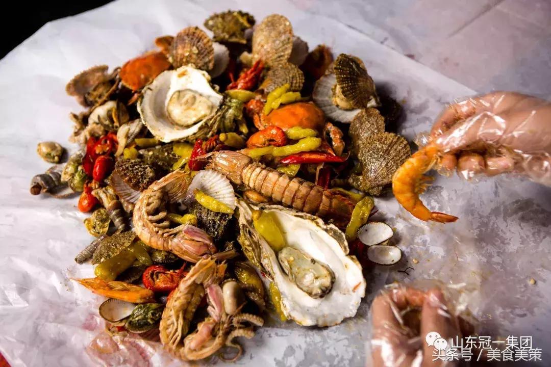 有些感情是一种煎熬,总有一种感情很纯洁