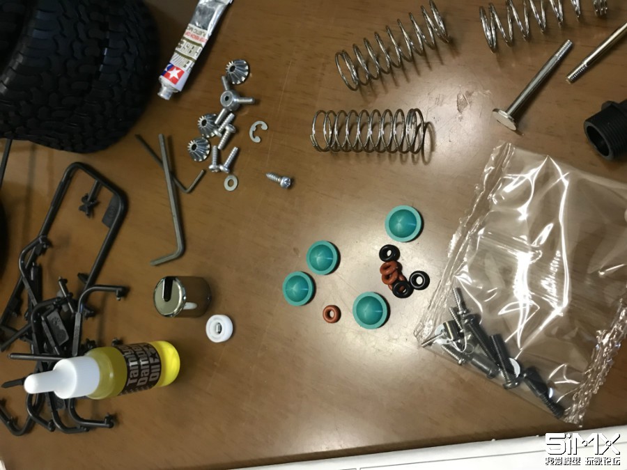 cc01帕杰罗开箱,田宫cc01帕杰罗特别版攀爬车测评