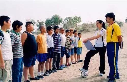 世界杯来临之际，不如先看看电影预预热！