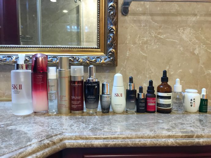 20岁宝妈适合的精华,面部精华推荐公认好用第一名