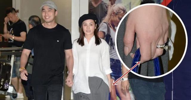 阿娇蜜月后甜晒大钻戒,阿娇钻戒和张馨予钻戒