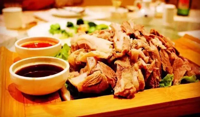 呼伦贝尔美食打卡,呼伦贝尔市十大特色美食小吃