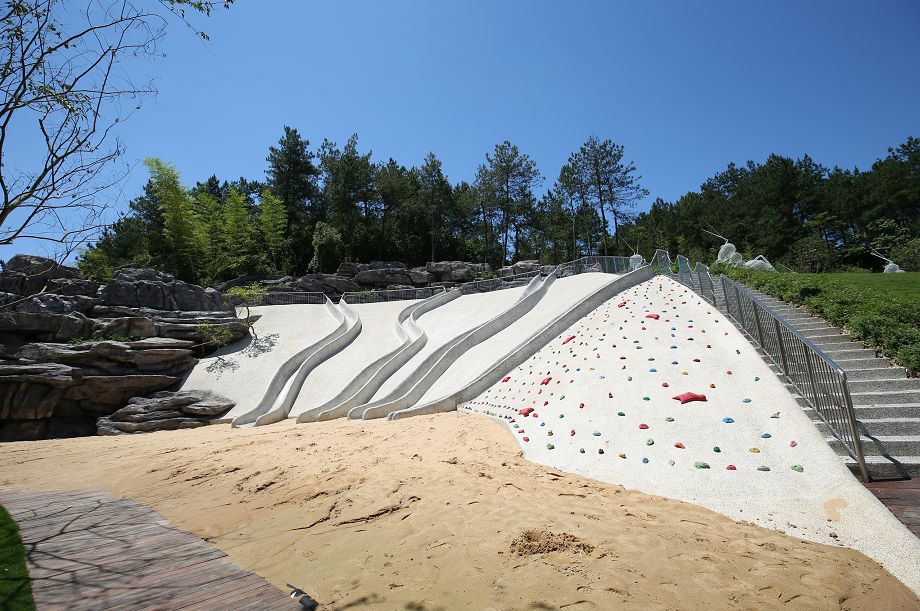 这家极具叛逆精神的悦榕庄，居然把媲美巴厘岛的美景搬到了安吉，开业一周年特惠【浙里好玩】