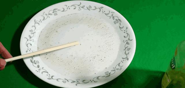 洗衣粉加醋可以去除污渍吗,洗衣粉添加什么清洗污迹