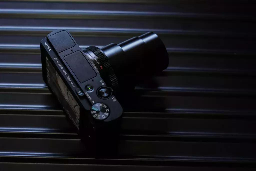 索尼dsc-rx100m6黑卡6代数码相机,索尼黑卡rx100m5a评测