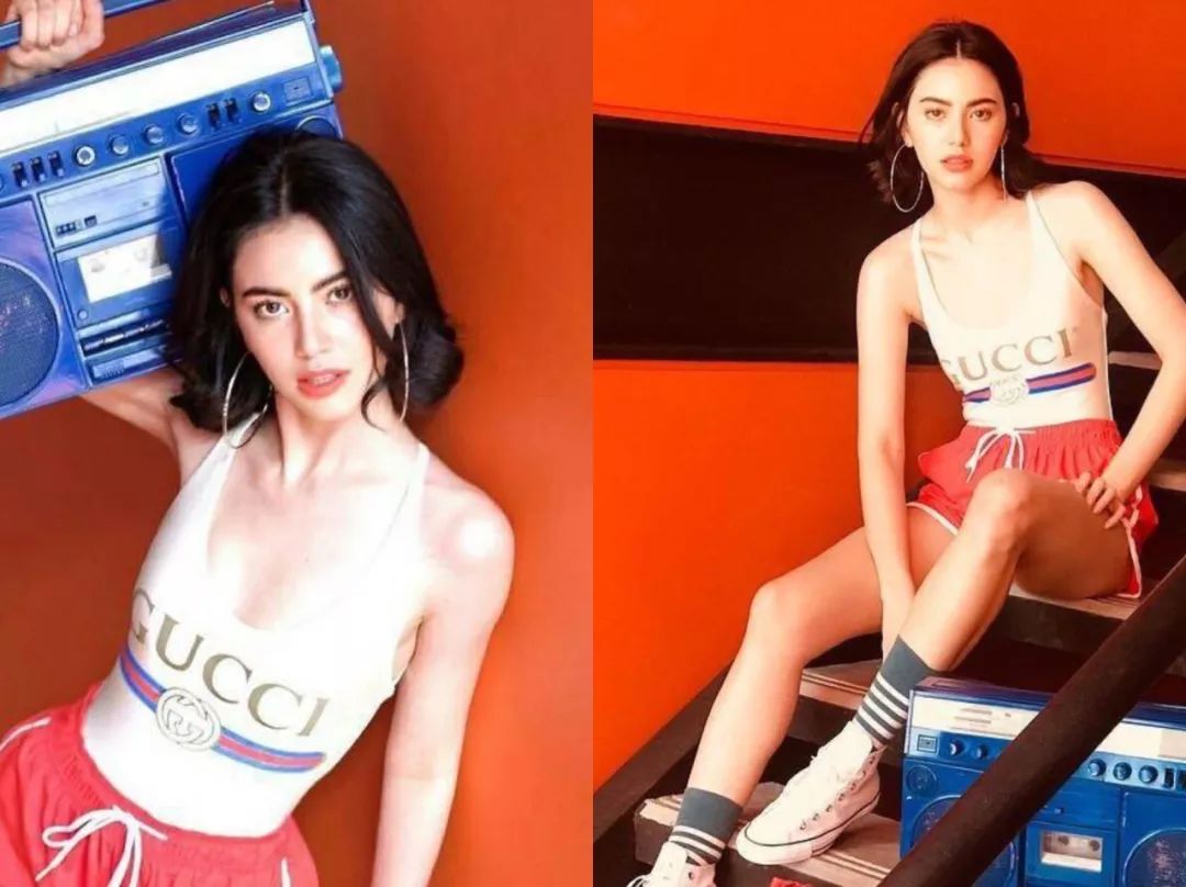 江疏影迪丽热巴穿着,热巴去海滩游泳图片