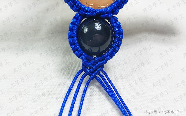 妹子用五毛钱硬币做了一款葫芦钥匙挂，朋友都抢着要