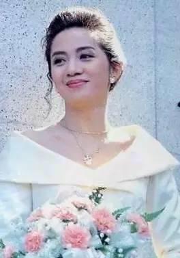 梅艳芳悲情歌曲,梅艳芳悲情往事歌曲