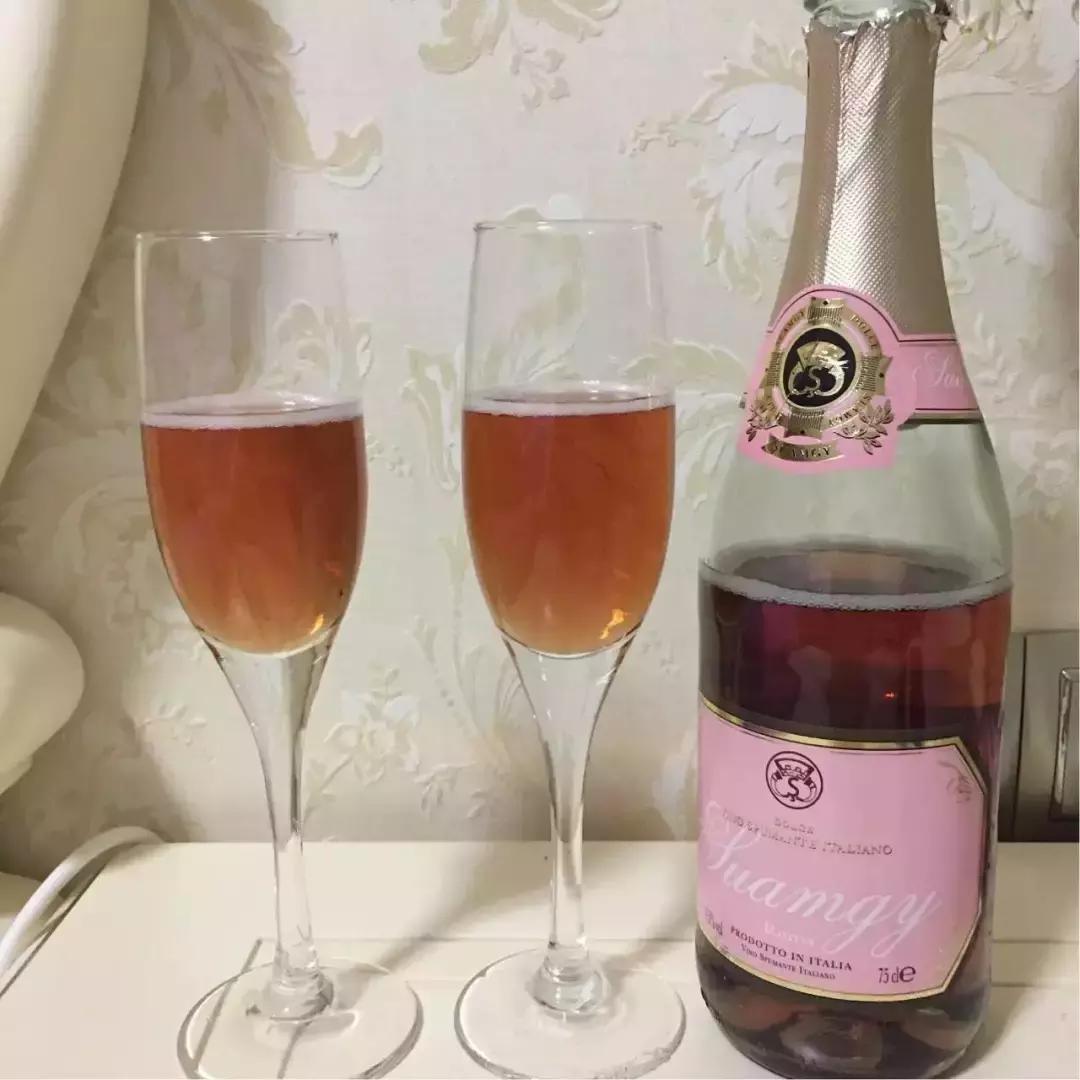 熬夜看球赛，葡萄酒amp;零食搭配的吃喝指南