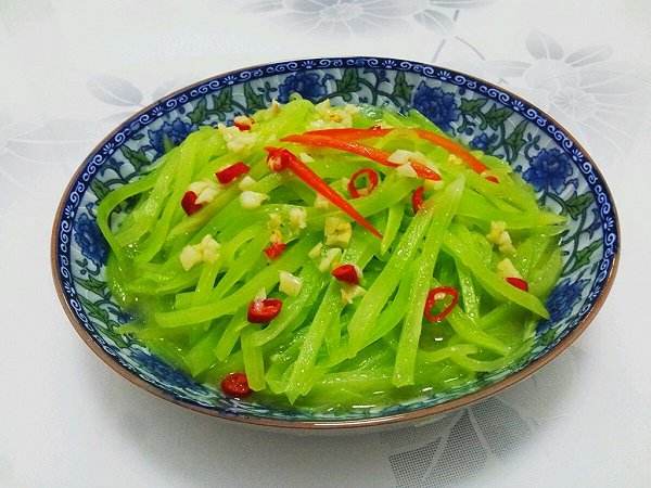 上火长痘痘吃啥药降火解毒,热气上火的痘痘该怎么消除