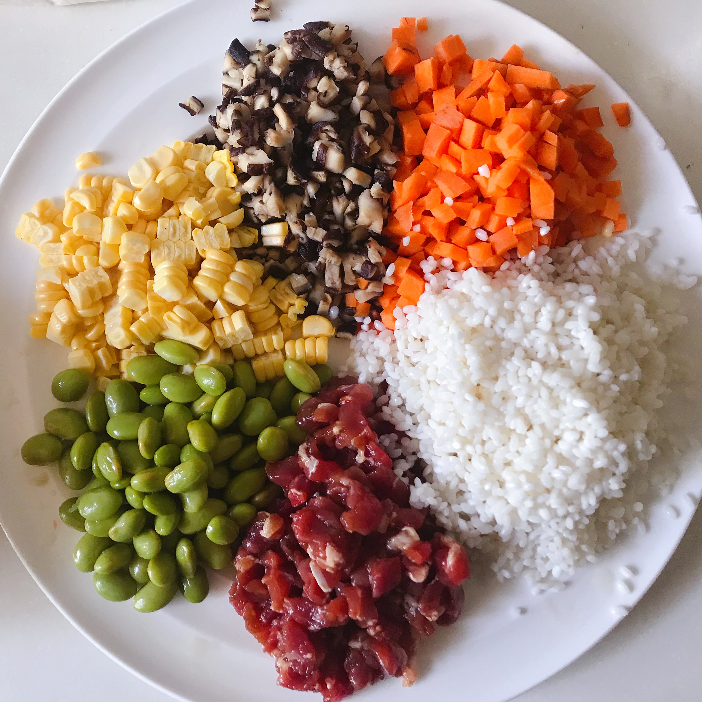 俺娘想吃咸粽子，粽皮还没买怎么办，教你两种开蛋壳方法做替代品