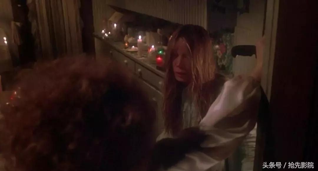 少女的第一次来潮，导致了整个学校血流成河！