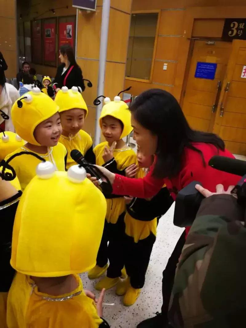 萌娃唱民谣,萌娃唱民歌的歌曲