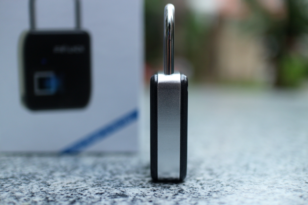 一指即开的指尖魔法沃圣指纹锁体验