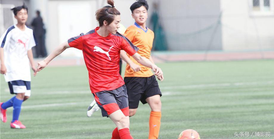 鹿晗最新一期综艺足球,鹿晗跨界电竞完整版