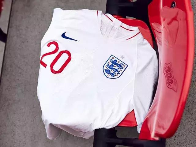 2018俄罗斯世界杯最酷的球衣,2018年俄罗斯世界杯用的足球形状