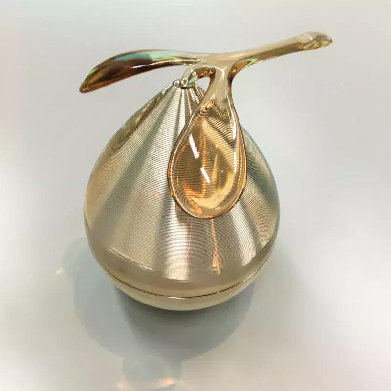 真贵妇界公认最值得买的一款面霜,日本贵妇面霜哪个牌子好用