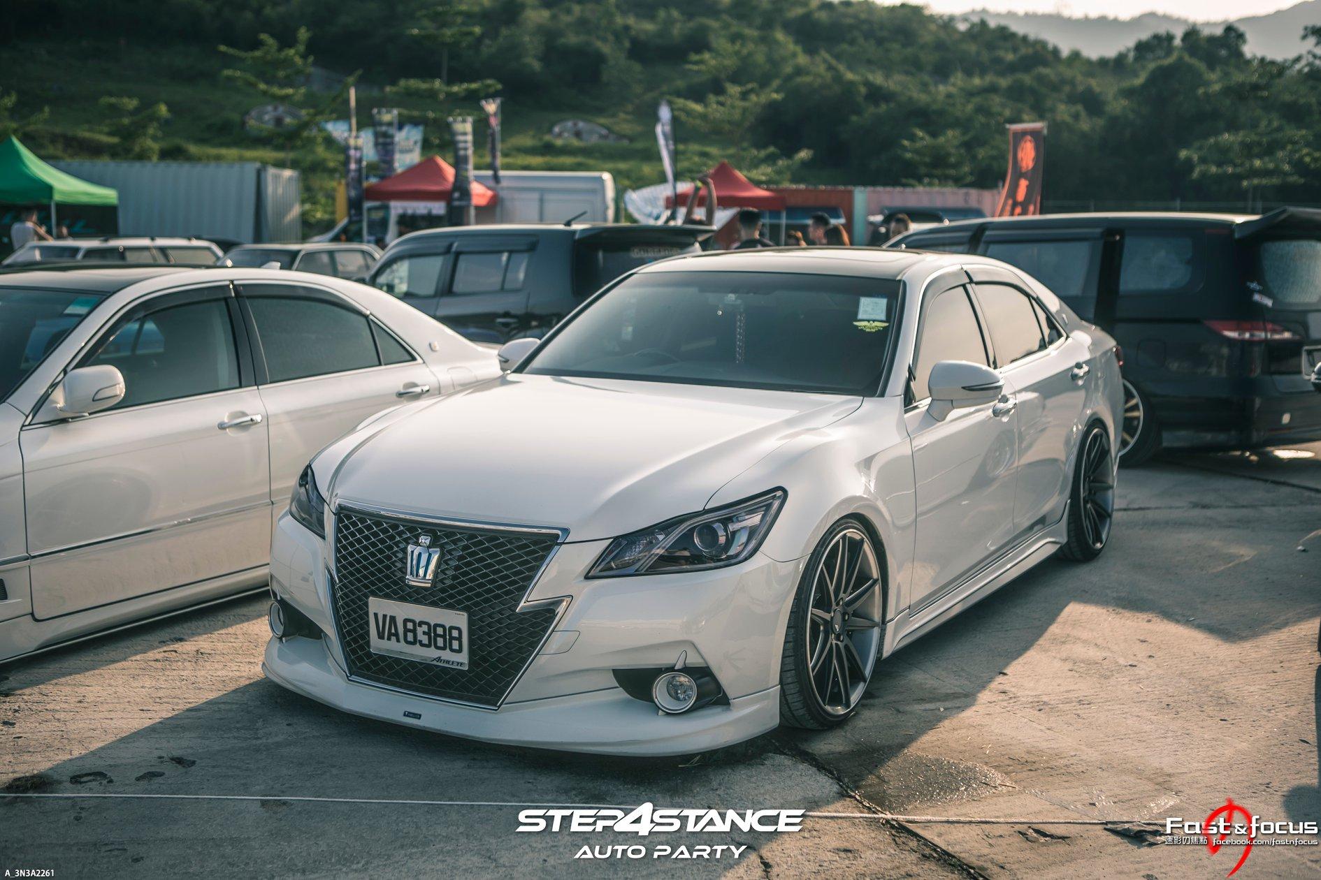 昨天300多部改装车大聚会，怪不得人们都说香港是玩车天堂！