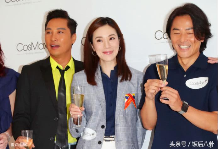 黎姿与关咏荷对比照,关咏荷和黎姿怎么长得一模一样