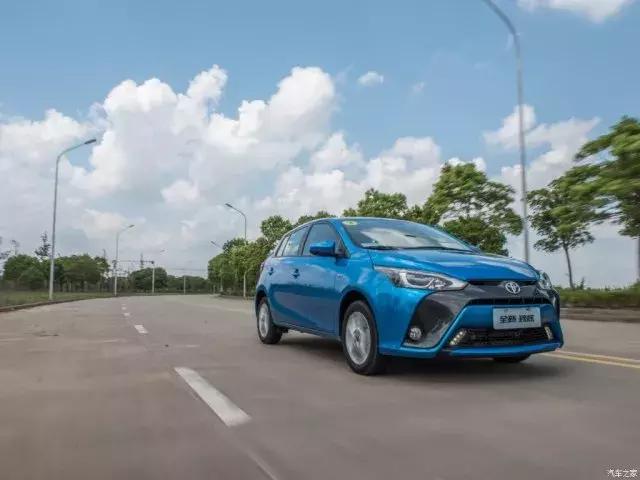 外观时尚最省油车,外观好看又便宜的车10万