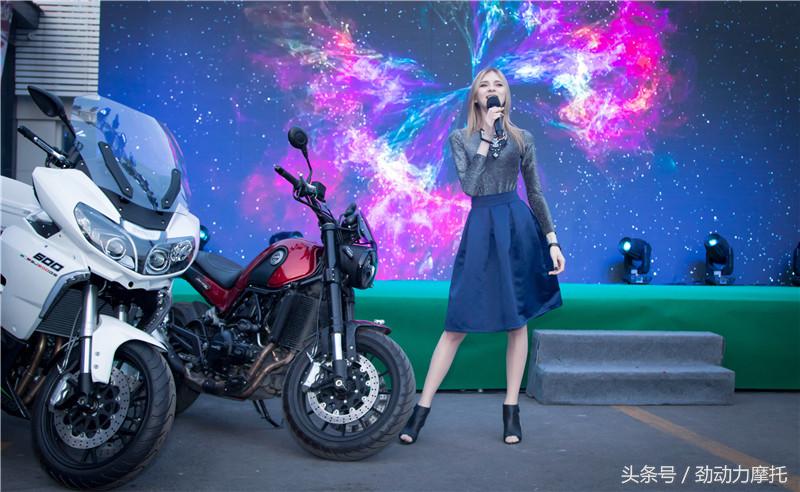 向前，御鉴不凡2018山东钱江贝纳利经销商年会盛大召开