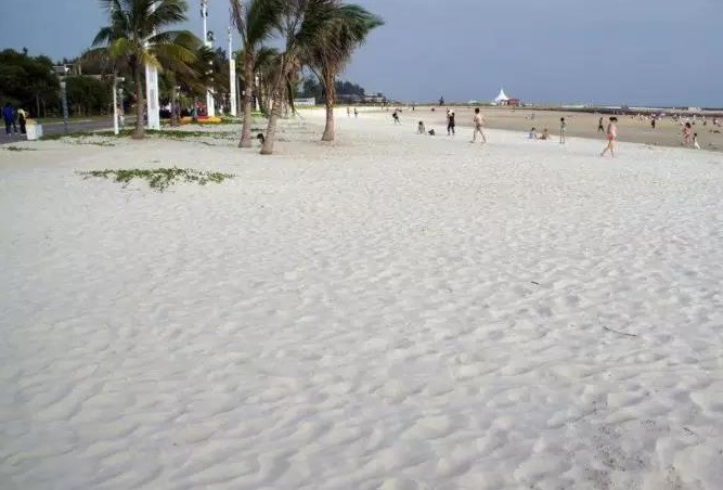 滨海旅游——北海银滩｜卖游翁