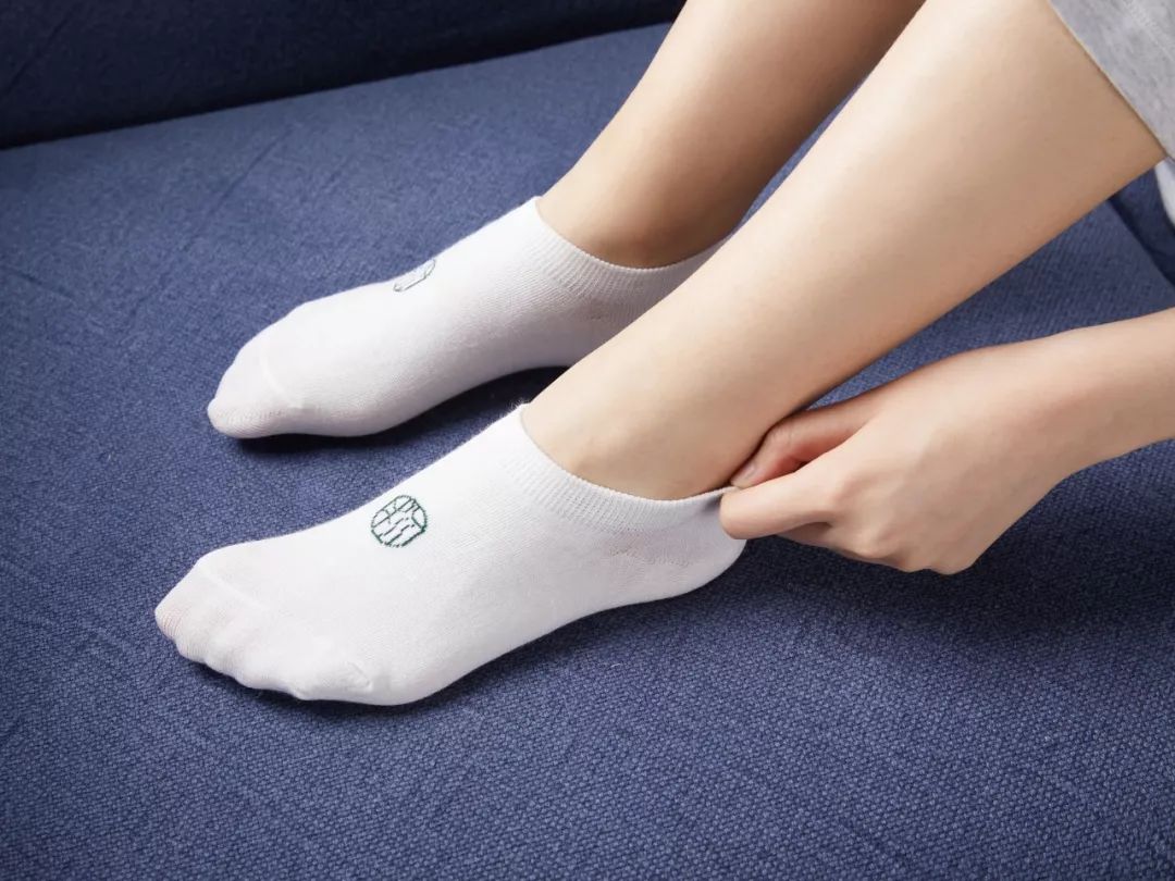 一条精选｜中国人种这种草做成袜子，脚不臭了