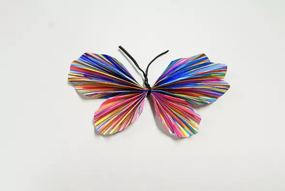 蝴蝶折纸简单制作方法视频,折纸手工8-10岁折蝴蝶