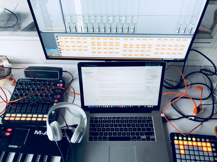 浙江大学学霸创业身家百亿,浙大创业男投资