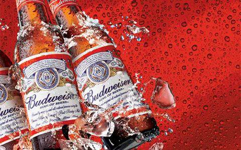 有关足球的啤酒,为足球加油助威