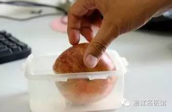 一颗杨梅就有六条蛆,一棵杨梅多年不结果是什么原因