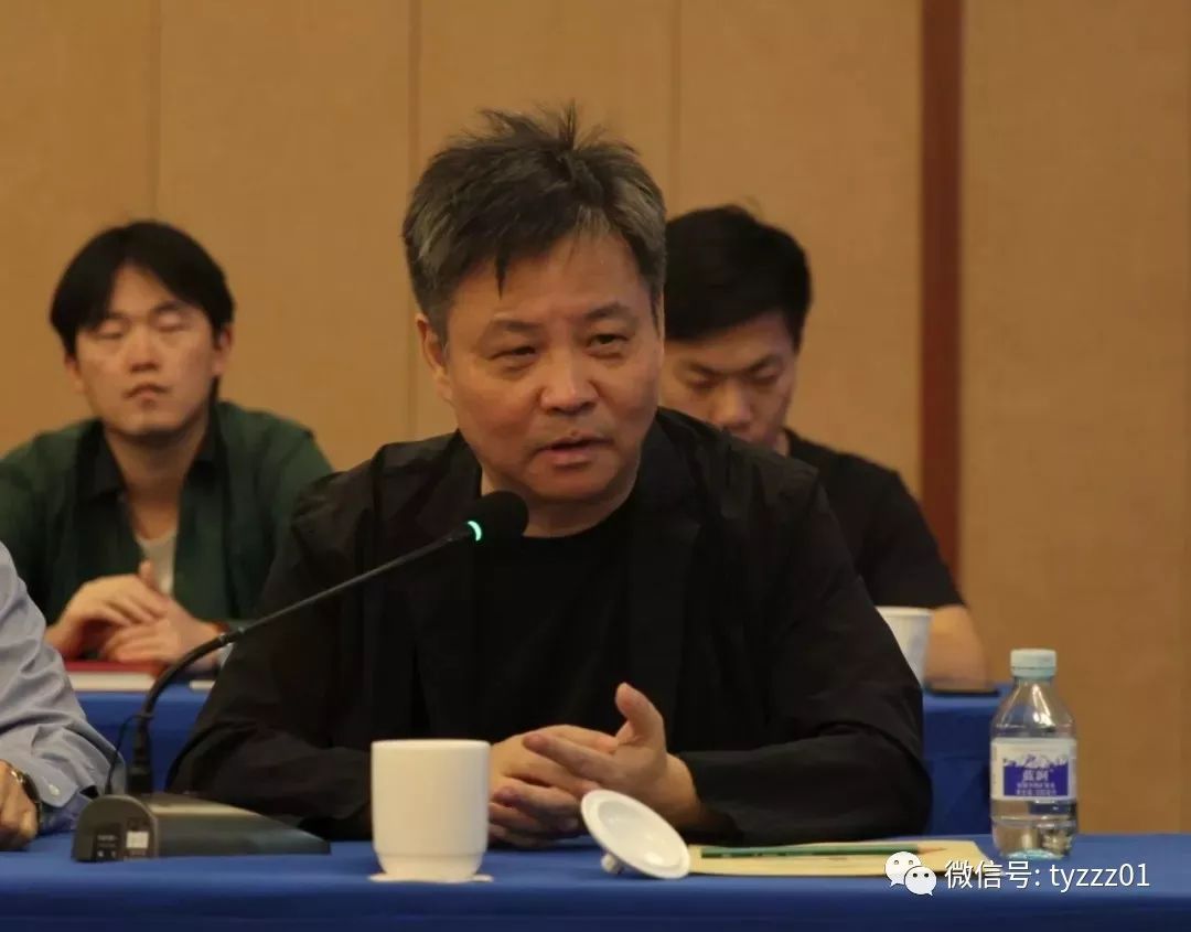 作家眼里的世界杯:“不狂热就不叫球迷”|天涯·热点