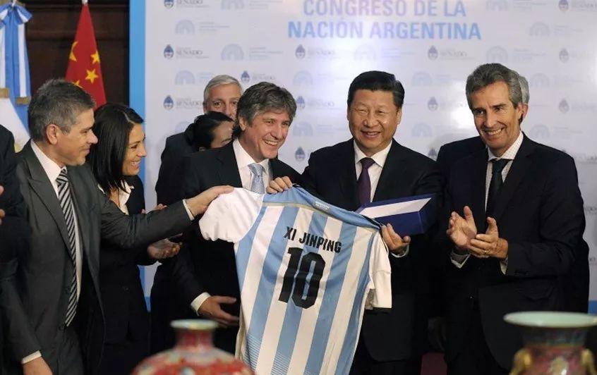 习*平近**：我是一个足球迷