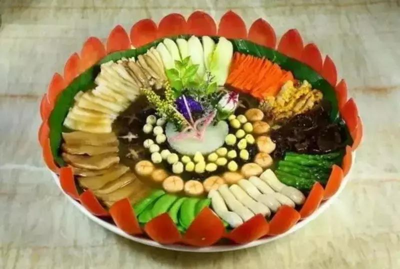 如果肇庆的美食及美景来一场足球赛，胜出的将会是……