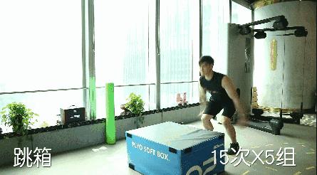 足球运动员如何锻炼腿部肌肉,足球运动员小腿肌肉训练