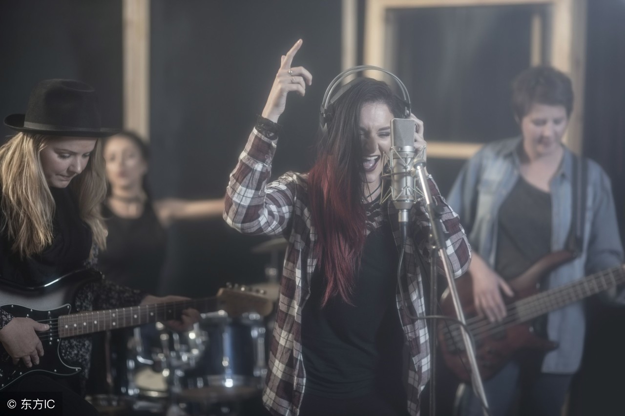 唱歌声音上不去下不来还破音,怎么办?