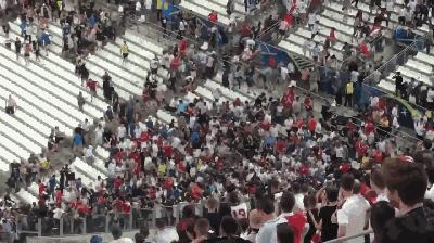 足球流氓百度云,流氓战争百度云