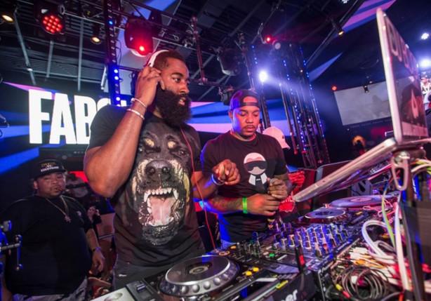 盘点NBA最奇葩的名字：哈登最邪恶，萧华为了中国市场用心良苦！