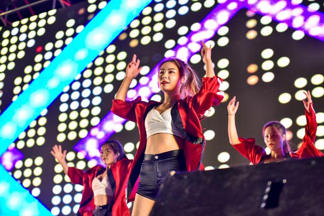 陕西体彩赞助陕西大秦之水,陕西大秦之水足球敲鼓